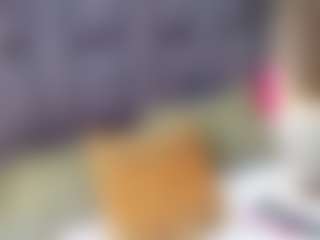 emily-86's Live Sex Cam Show
