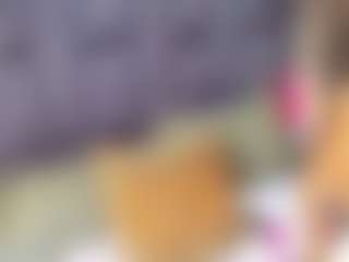 emily-86's Live Sex Cam Show