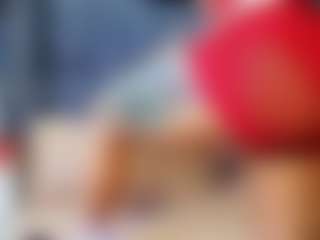 emily-86's Live Sex Cam Show