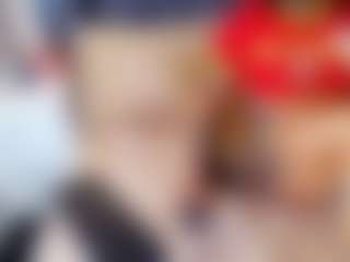 emily-86's Live Sex Cam Show