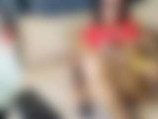 emily-86's Live Sex Cam Show