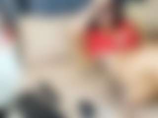 emily-86's Live Sex Cam Show