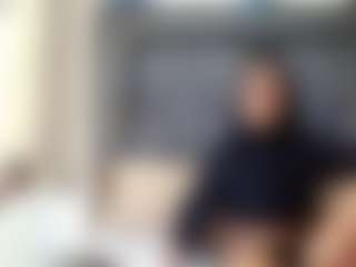 emily-86's Live Sex Cam Show