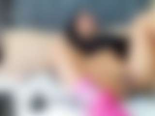 emily-86's Live Sex Cam Show