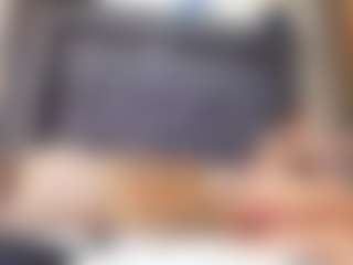 emily-86's Live Sex Cam Show