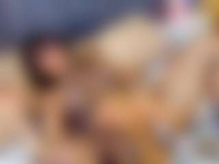 emily-86's Live Sex Cam Show
