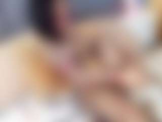 emily-86's Live Sex Cam Show