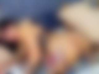 emily-86's Live Sex Cam Show