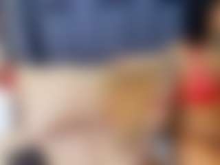 emily-86's Live Sex Cam Show