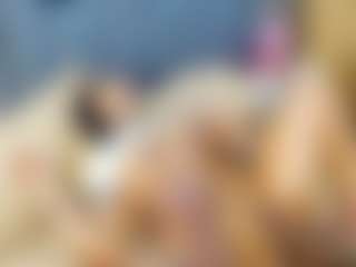 emily-86's Live Sex Cam Show