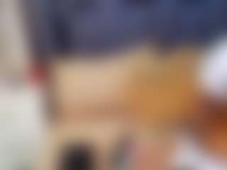 emily-86's Live Sex Cam Show