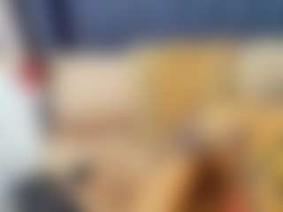 emily-86's Live Sex Cam Show