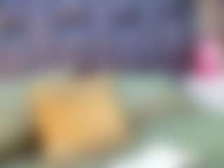 emily-86's Live Sex Cam Show