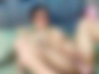 emily-86's Live Sex Cam Show