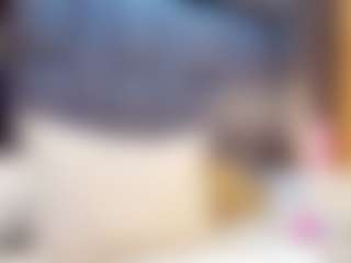 emily-86's Live Sex Cam Show