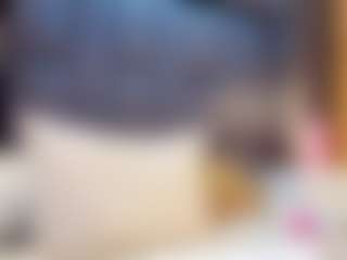 emily-86's Live Sex Cam Show