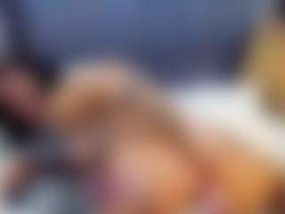 emily-86's Live Sex Cam Show