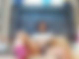 emily-86's Live Sex Cam Show