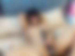 emily-86's Live Sex Cam Show