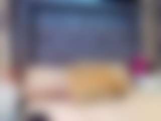 emily-86's Live Sex Cam Show