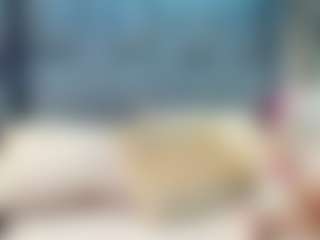 emily-86's Live Sex Cam Show