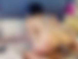 emily-86's Live Sex Cam Show