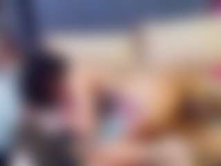 emily-86's Live Sex Cam Show