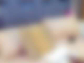 emily-86's Live Sex Cam Show