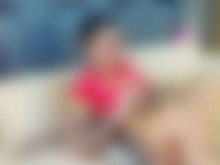 emily-86's Live Sex Cam Show