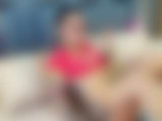 emily-86's Live Sex Cam Show