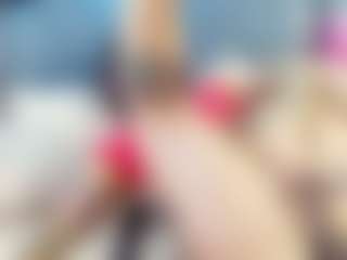 emily-86's Live Sex Cam Show