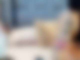 emily-86's Live Sex Cam Show