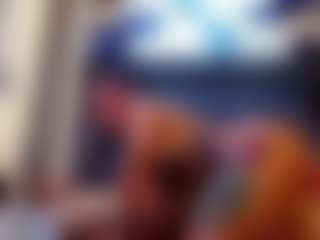 emily-86's Live Sex Cam Show