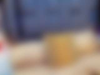 emily-86's Live Sex Cam Show