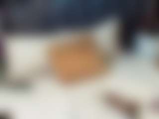 emily-86's Live Sex Cam Show