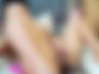 emily-86's Live Sex Cam Show