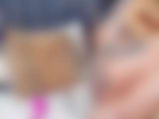 emily-86's Live Sex Cam Show