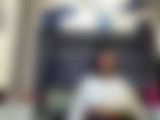 emily-86's Live Sex Cam Show