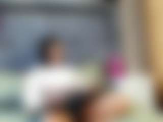 emily-86's Live Sex Cam Show