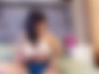 emily-86's Live Sex Cam Show
