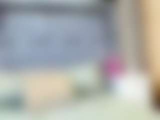 emily-86's Live Sex Cam Show