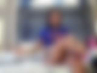 emily-86's Live Sex Cam Show