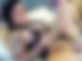 emily-86's Live Sex Cam Show