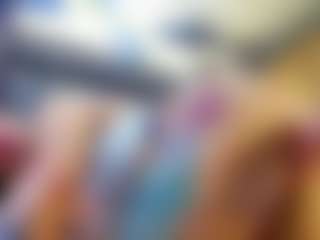 emily-86's Live Sex Cam Show