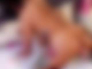 emily-86's Live Sex Cam Show
