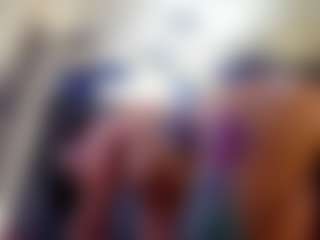 emily-86's Live Sex Cam Show