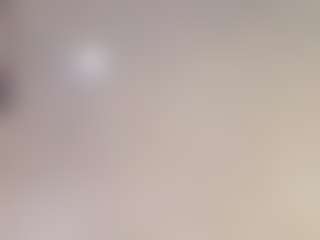 emily-86's Live Sex Cam Show