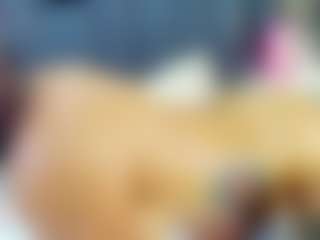 emily-86's Live Sex Cam Show