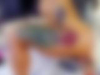 emily-86's Live Sex Cam Show