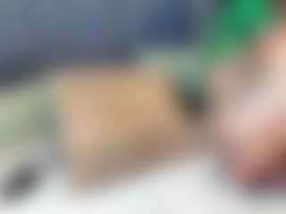 emily-86's Live Sex Cam Show